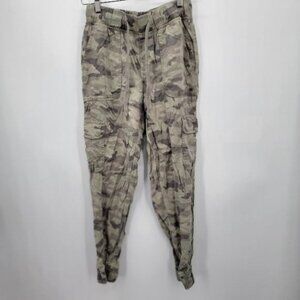 American Eagle Camouflage Joggers XS